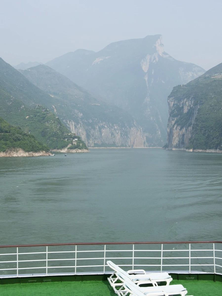 Yangtze River Cruise from Chongqing: NZ Traveller's Complete Guide (2026-27)